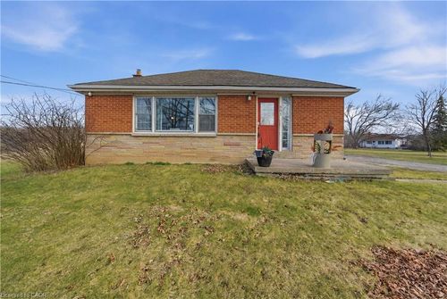 601 York Rd, Dundas, ON, L9H6A1 | Card Image