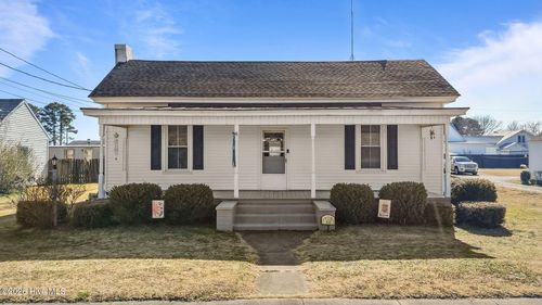 102 Tomlinson St, Black Creek, NC, 27813-9017 | Card Image
