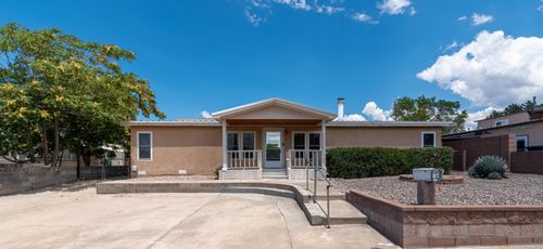 6517 San Francisco Rd Ne, Albuquerque, NM, 87109-5533 | Card Image