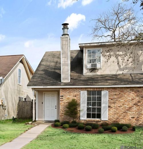 3323 King Bradford Dr, Baton Rouge, LA, 70816-3137 | Card Image