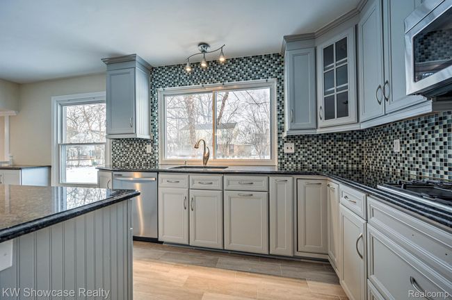 4238 Still Meadow Ln, House other with 4 bedrooms, 3 bathrooms and null parking in West Bloomfield MI | Image 15