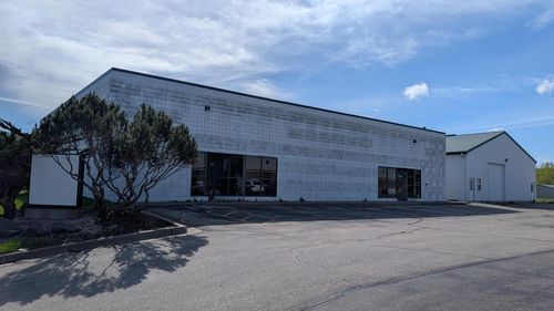 2320 Cunningham Street, La Crosse, WI, 54603 | Card Image