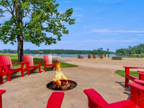 25-35288 Vacation Dr, Pequot Lakes, MN, 56472 | Card Image