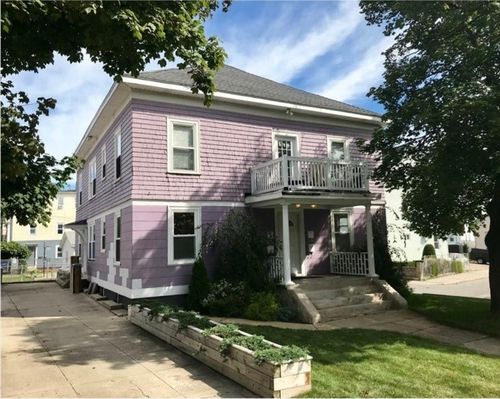 2r-22 Grape St, Providence, RI, 02908-2434 | Card Image