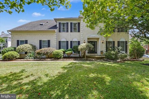 202 Cascades Ct, BLUE BELL, PA, 19422-1277 | Card Image