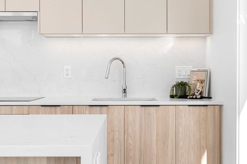 203-7161 17th Ave, Burnaby, BC, V3N0K1 | Card Image