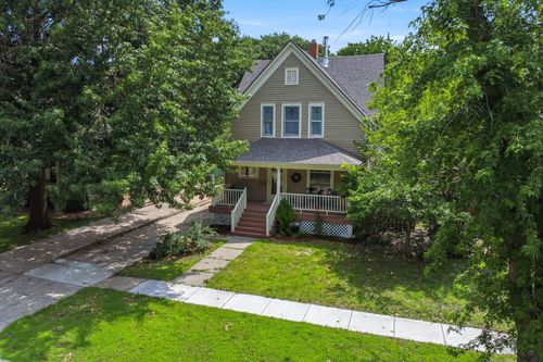 118 Harrison St, Newton, KS, 67114-3730 | Card Image