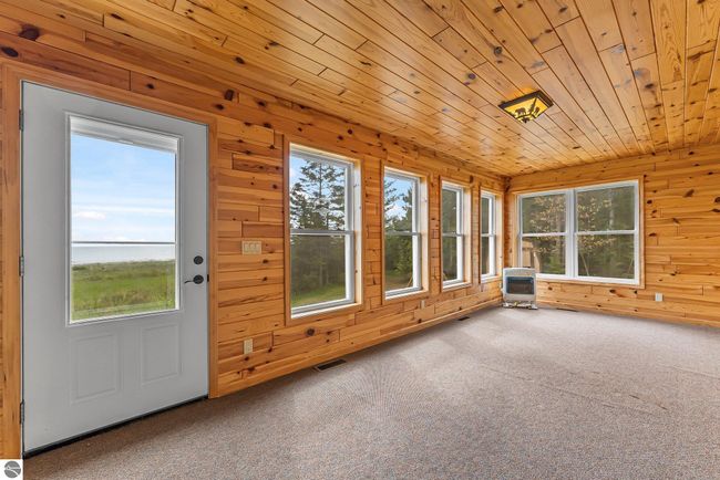 21495 Us Highway 23 N, House other with 2 bedrooms, 2 bathrooms and null parking in Millersburg MI | Image 41
