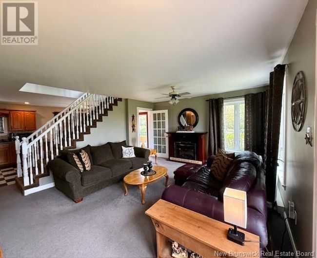 7 4 Rte, House other with 3 bedrooms, 3 bathrooms and null parking in Harvey York Co NB | Image 12
