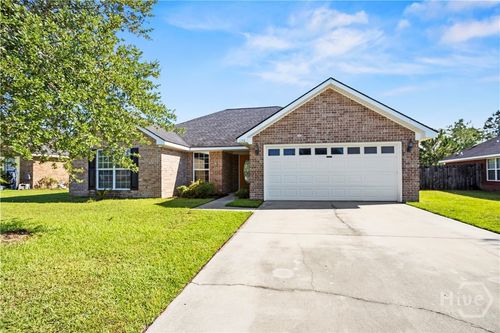 130 Grandview Dr, Hinesville, GA, 31313-2830 | Card Image
