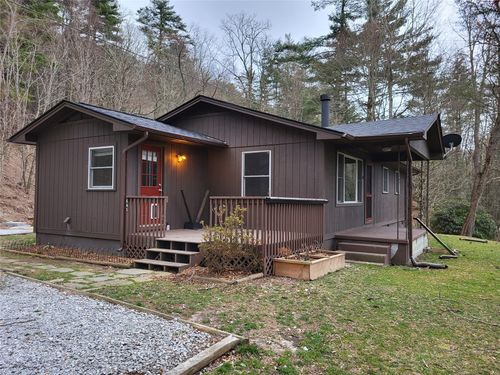 645 Cole Mountain Cir, Highlands, NC, 28741-8988 | Card Image