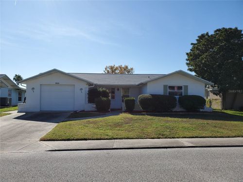 7304 Lincoln Park Ln, PORT RICHEY, FL, 34668-5046 | Card Image
