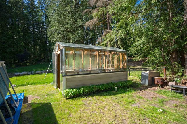 11659 272 St, House other with 8 bedrooms, 4 bathrooms and 10 parking in Maple Ridge BC | Image 32
