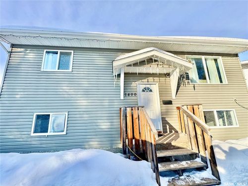 1400 1st St E, Prince Albert, SK, S6V0E5 | Card Image
