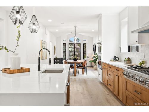 5569 Willow Springs Dr, Morrison, CO, 80465-2122 | Card Image