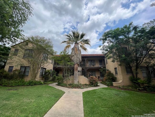 APT-6 - 127 W Craig Pl, Condo with 1 bedrooms, 1 bathrooms and null parking in San Antonio TX | Image 13