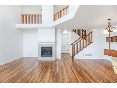646 Hanging Rock Pl, Castle Rock, CO, 80108-7454 | Card Image