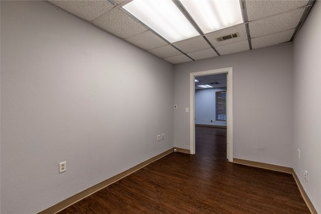 920 Bluebonnet Dr, Home with 0 bedrooms, 0 bathrooms and null parking in Irving TX | Image 15