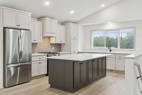 2699 128th Ave Nw, Coon Rapids, MN, 55448-4500 | Card Image