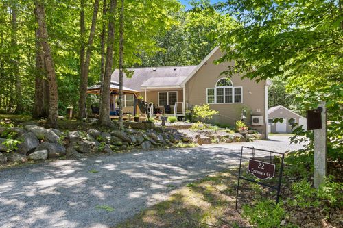 22 Eisenhower Ct, Naples, ME, 04055-5052 | Card Image