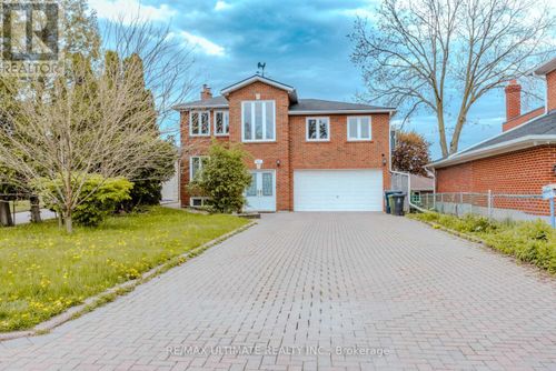 upper1-83 Burr Avenue, Toronto (Rustic), ON, M6L1V3 | Card Image