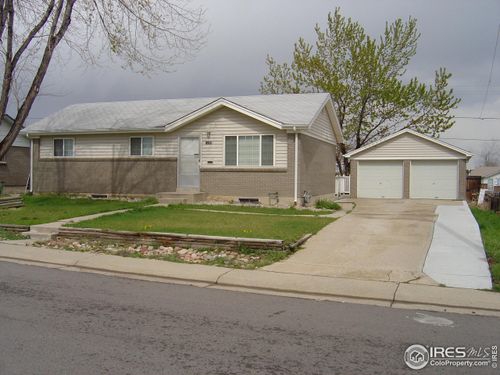 11268 Larson Ln, Northglenn, CO, 80233-3117 | Card Image