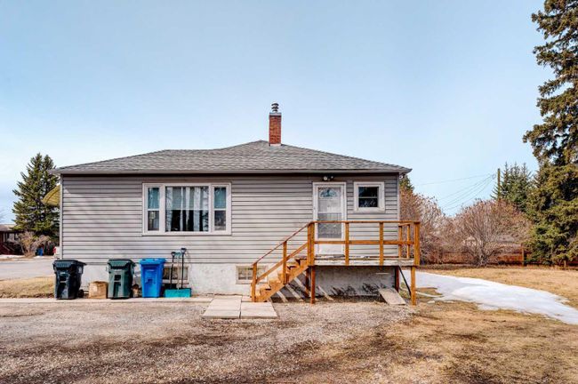 110 1 Avenue Ne, Home with 2 bedrooms, 1 bathrooms and 4 parking in Sundre AB | Image 35