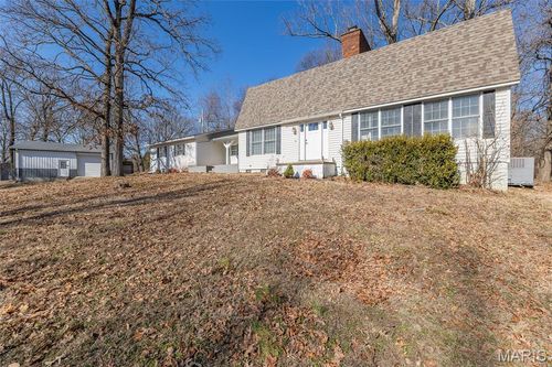 16747 Chalk Bluff Trl, Dexter, MO, 63841-8115 | Card Image