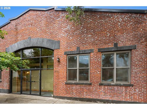 2769 Nw Savier St, Portland, OR, 97210-2415 | Card Image