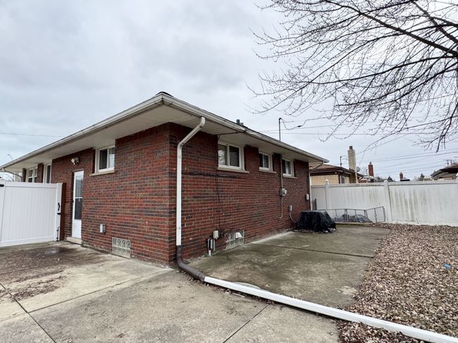 22389 Beaconsfield Ave, House other with 3 bedrooms, 2 bathrooms and null parking in Eastpointe MI | Image 6
