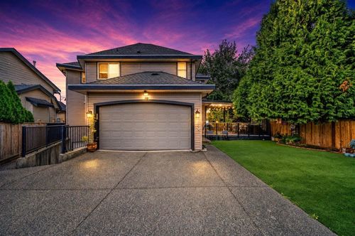 6358 167b St, Surrey, BC, V3S1X3 | Card Image