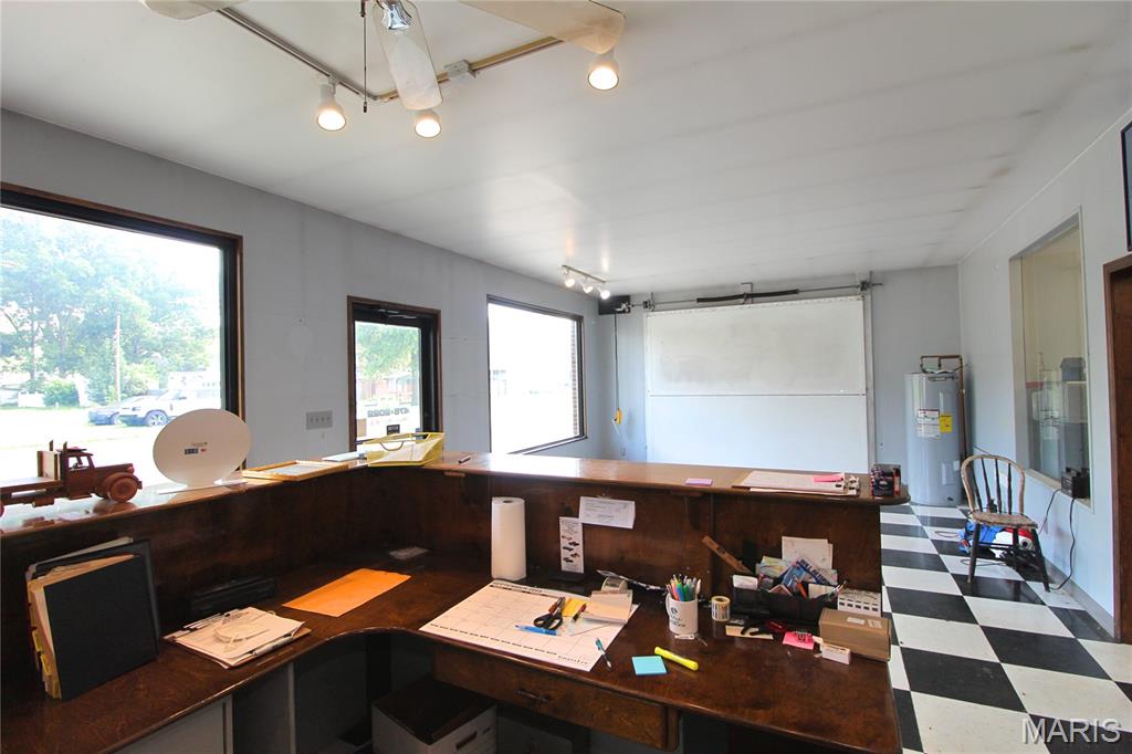 Commercial Sale in New Athens 5