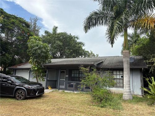 2900 52nd St Sw, NAPLES, FL, 34116-8012 | Card Image