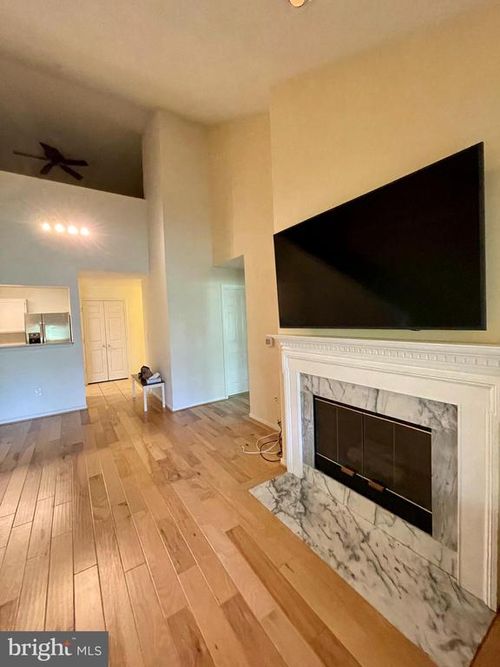 apt-31-12009 Taliesin Pl, Reston, VA, 20190-3337 | Card Image