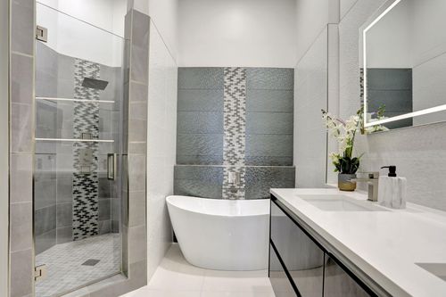 1122-6584 Villa Sonrisa Dr, Boca Raton, FL, 33433-4049 | Card Image