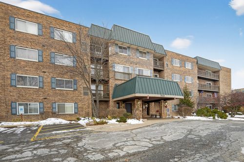apt-207-700 Perrie Dr, Elk Grove Village, IL, 60007-1835 | Card Image