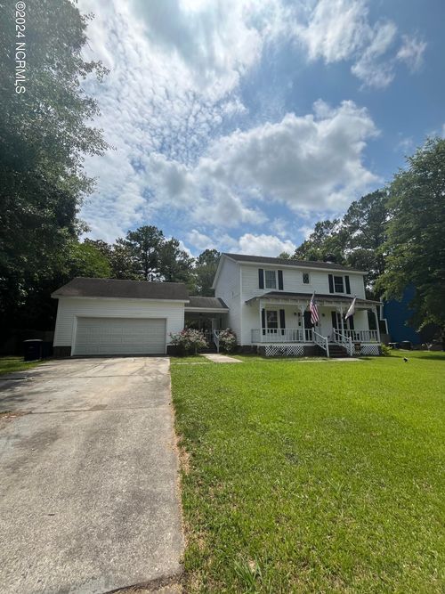 407 Scotsdale Dr, Jacksonville, NC, 28546-1658 | Card Image