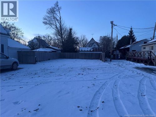 299 Duke St, Miramichi, NB, E1N1J9 | Card Image