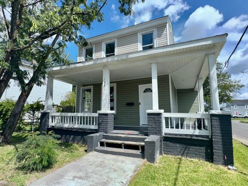 1831 Lasalle Ave, Portsmouth, VA, 23704-4645 | Card Image