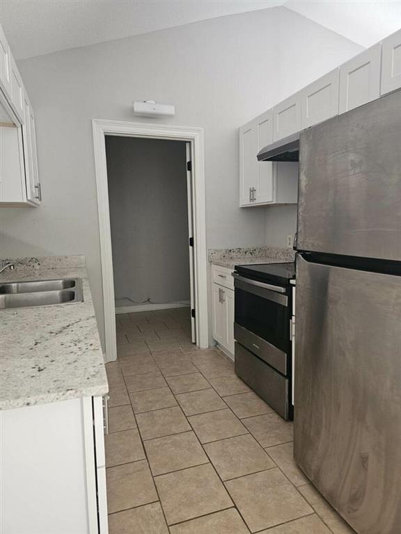Residential Lease in Lake Charles 3