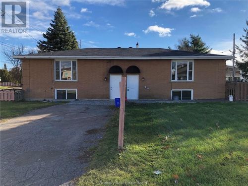 6 Cote Ave, Chelmsford, ON, P0M1L0 | Card Image