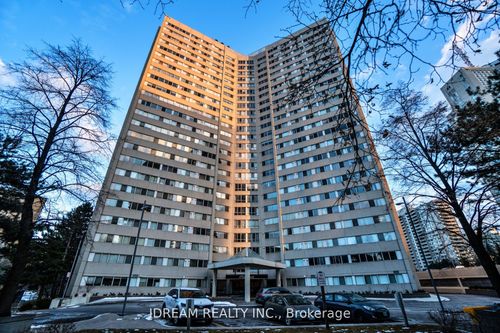 211-3700 Kaneff Cres, Mississauga, ON, L5A4B8 | Card Image