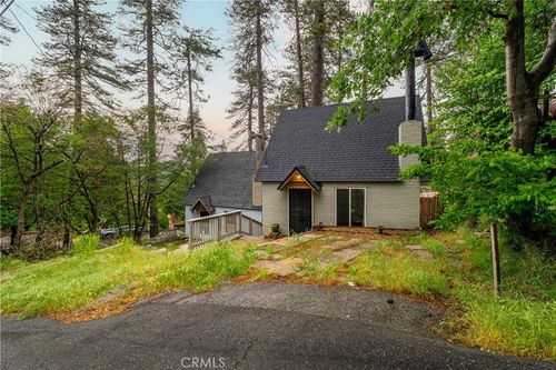 423 Forest Ln, Crestline, CA, 92325-9208 | Card Image