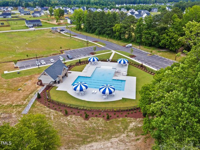 Pool 2 | Image 13