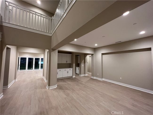 22046 Fig Tree Ln, House other with 6 bedrooms, 5 bathrooms and 3 parking in Chatsworth CA | Image 7