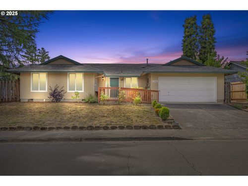 2160 Sw Lenore Dr, Aloha, OR, 97003-1610 | Card Image