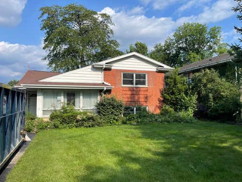 107 S Poplar Ave, Elmhurst, IL, 60126-3531 | Card Image