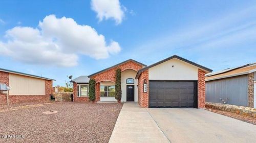 609 Valle De Bravo Pl, Horizon City, TX, 79928-4700 | Card Image