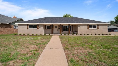 3861 S 90th East Avenue, Tulsa, OK, 74145 | Card Image