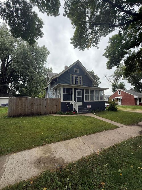 218 Augusta Ave, Willmar, MN, 56201-4528 | Card Image